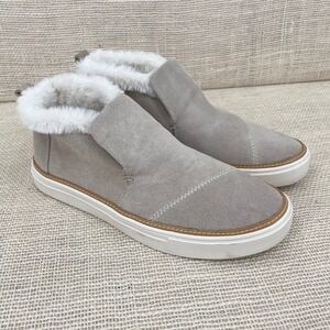 TOMS Jutti Faux Fur Lined Suede Slip On Sneakers Frost Grey Womens 8.5 Booties